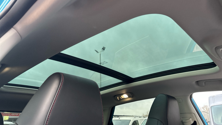 MG Hs 1.5 T-GDI Exclusive 5dr Petrol Hatchback